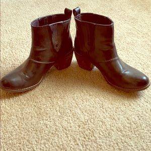 Calvin Klein Brown Cowboy Boots